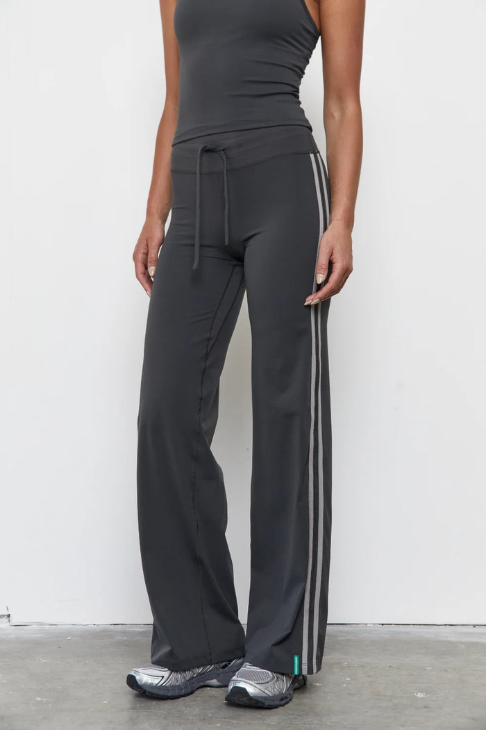 Pinky & Kamal - Straight Leg Tie Up Pant  - Grey Stripe