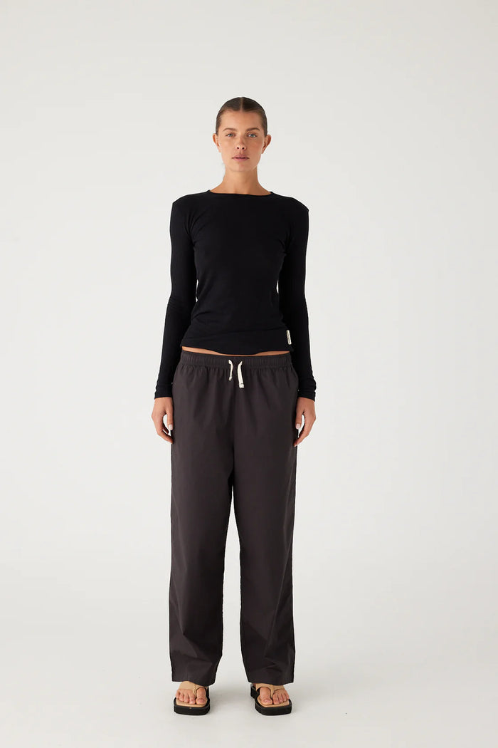 Zulu & Zephyr - Rib Hemp Jersey Long Sleeve Top - Black
