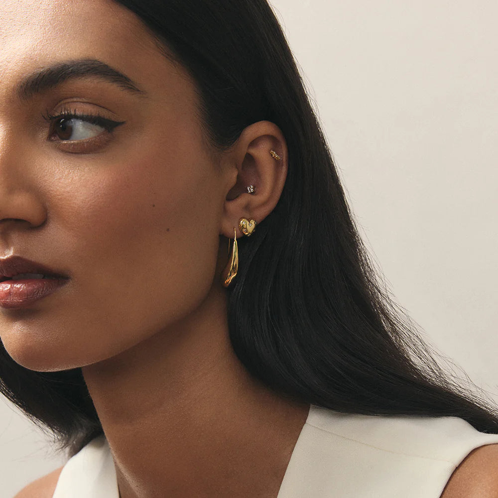Jolie & Deen - Eponine Heart Studs - Gold