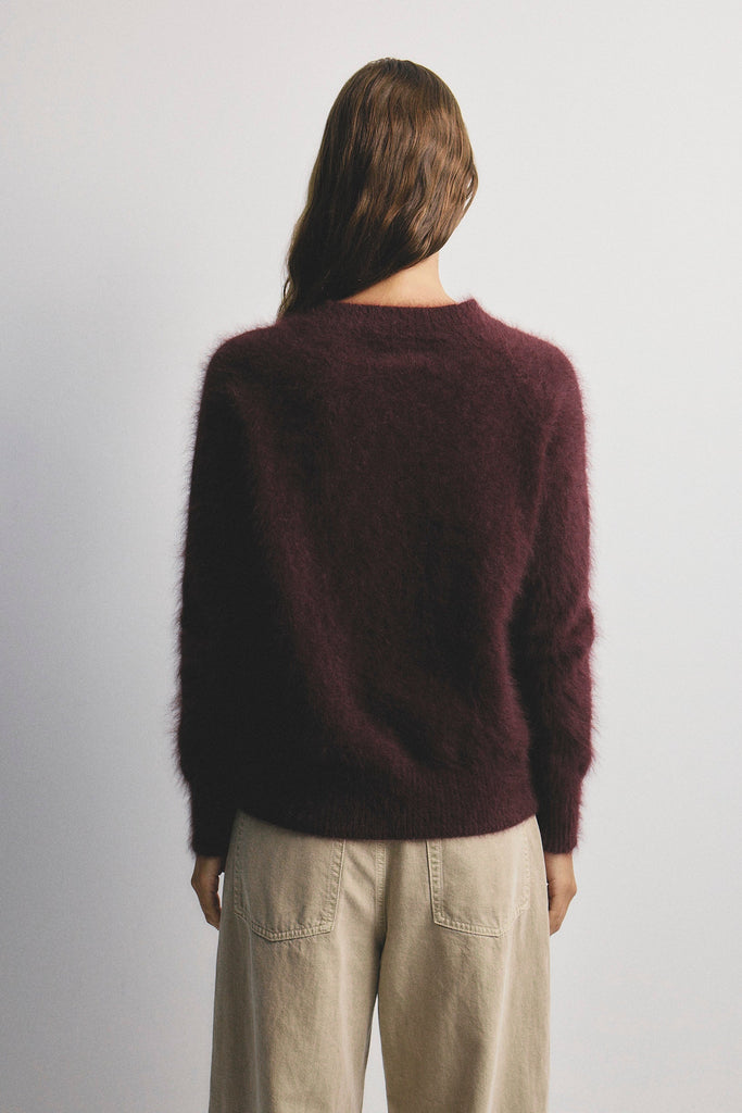 World Of Nomads - Adele Cashmere Crew Neck Knit - Aubergine