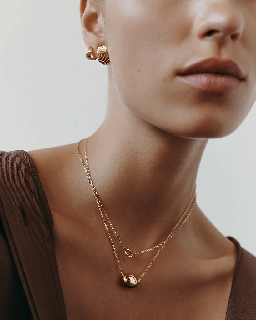 Kirstin Ash - Stillness Necklace -18k Gold Vermeil