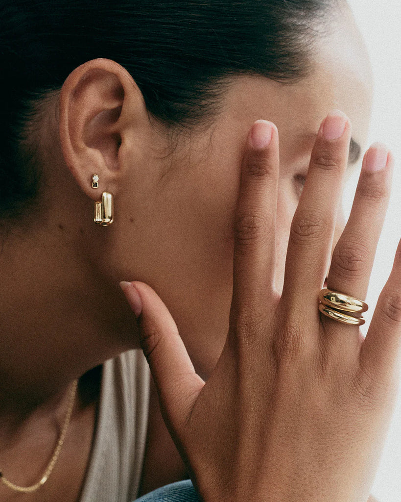 Kirstin Ash - Symphony Hoops Medium - 18k Gold Plated