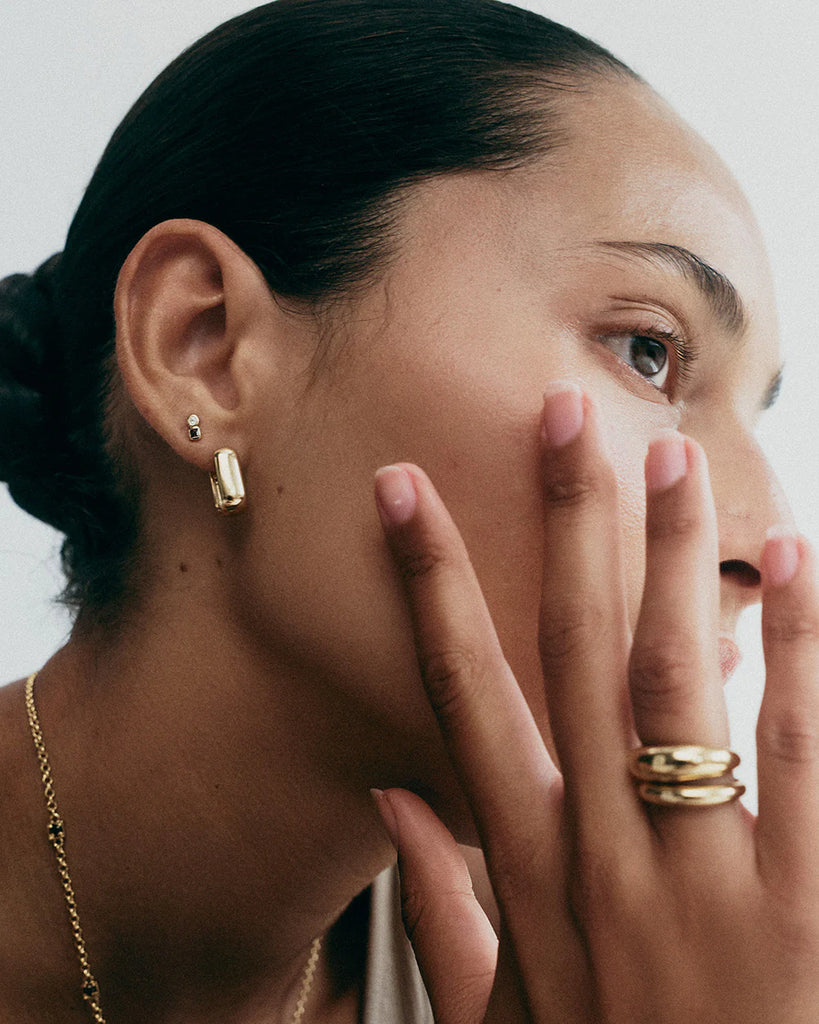 Kirstin Ash - Symphony Hoops Medium - 18k Gold Plated