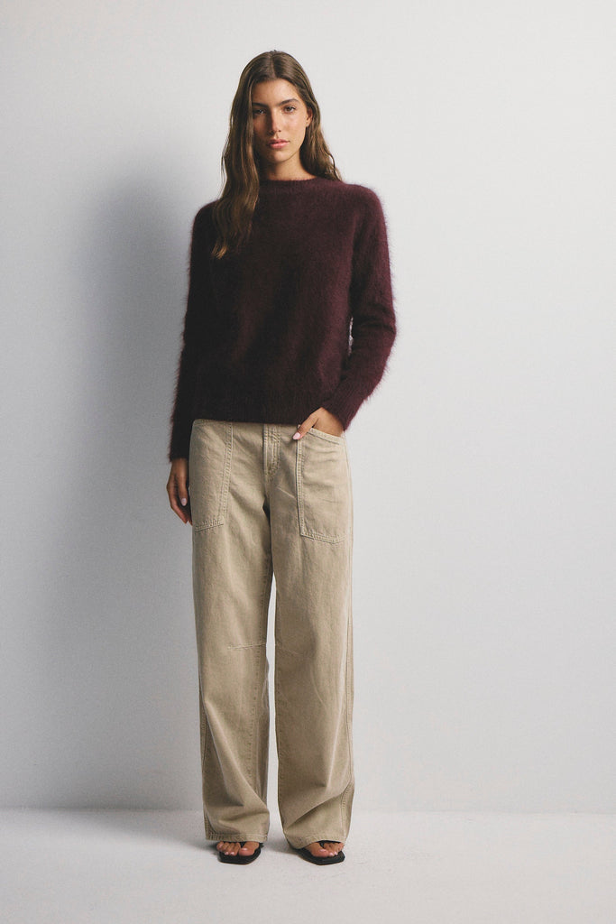 World Of Nomads - Adele Cashmere Crew Neck Knit - Aubergine