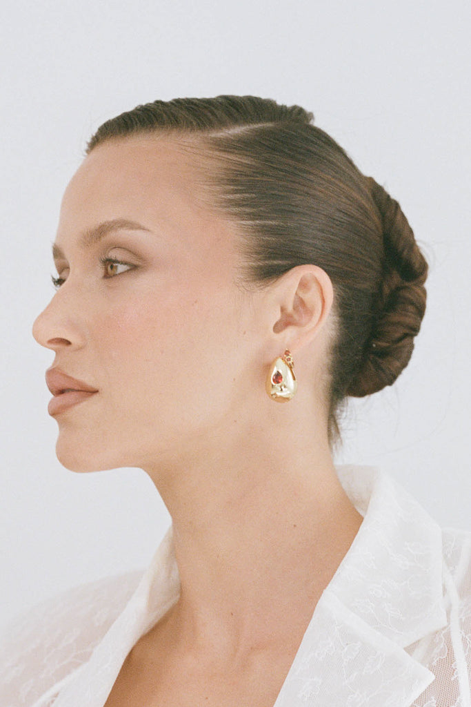 Porter - Heritage Earrings - Garnet