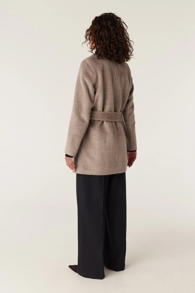 Cable- Sinclair Coat- Fawn