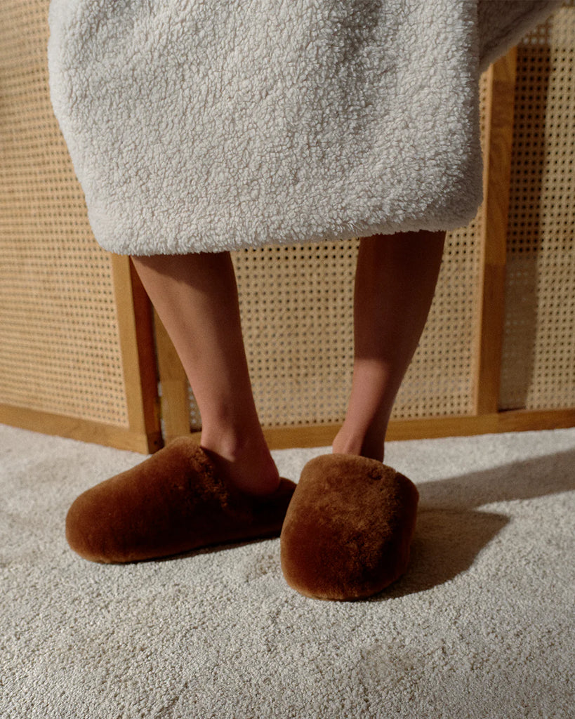 Hommey - Sheepskin Slippers - Hazelnut