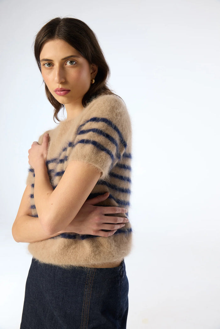 World of Nomad - Georgia Cashmere Short Sleeve Tee - Latte