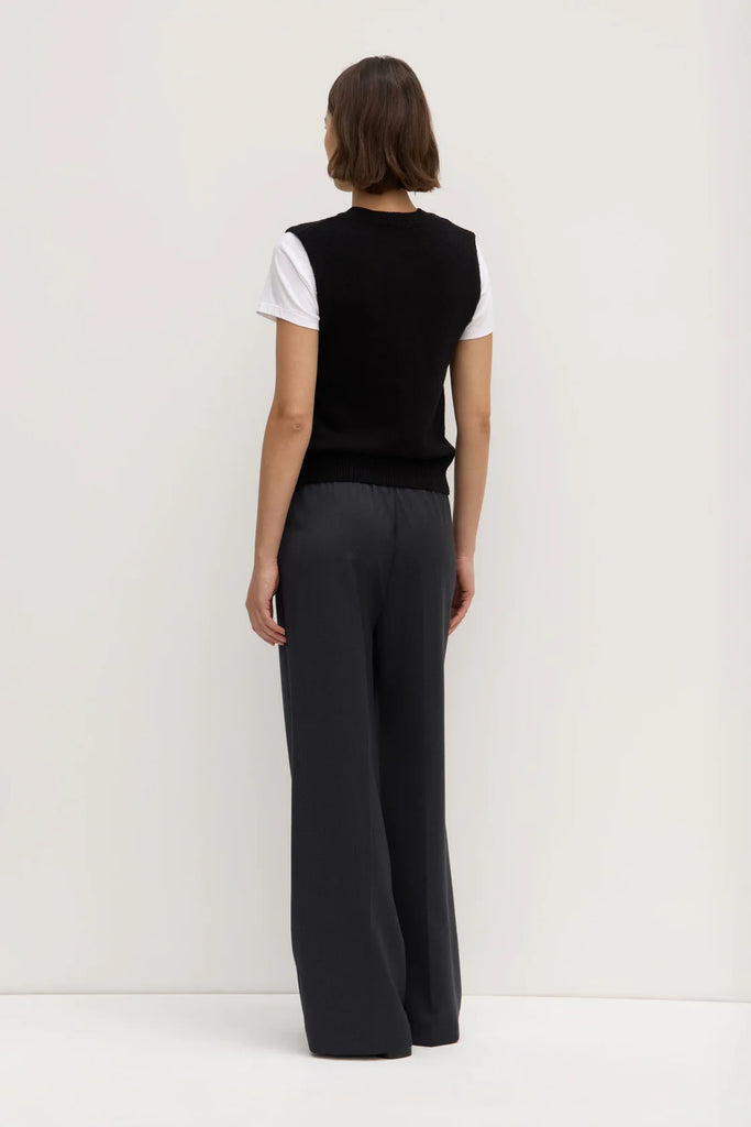 Assembly - Corby V-Neck Knit Top - Black