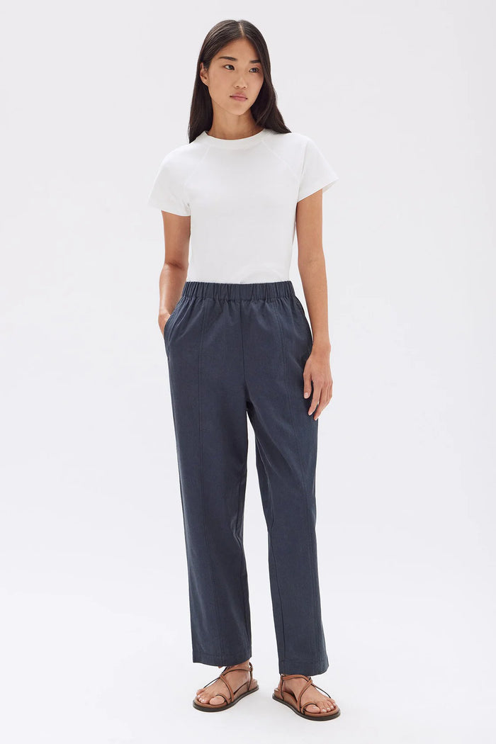 Bria Pant True Navy- Assembly Label