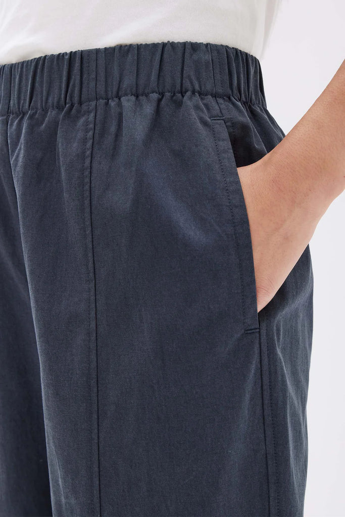 Bria Pant True Navy- Assembly Label