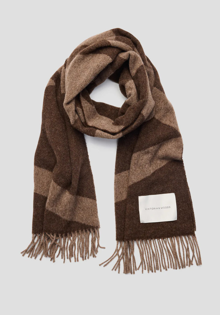 Viktoria & Woods - Snowdrift Scarf - Chocolate
