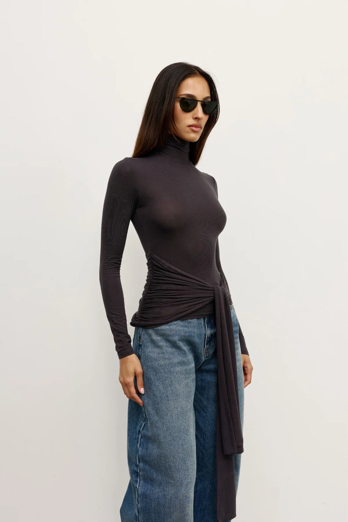 Bayse - ISLEY TOP - CHARCOAL