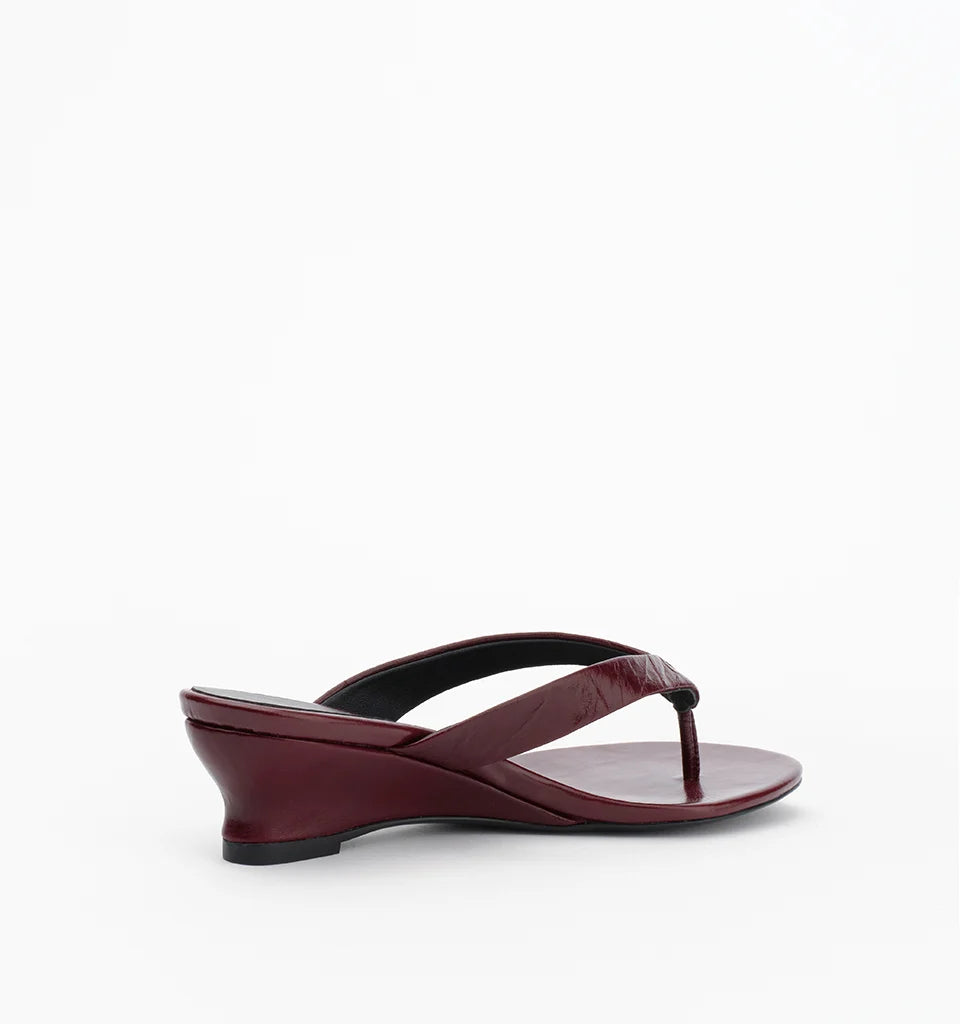 Alias Mae - Jilly - Burgundy Oily Crinkle