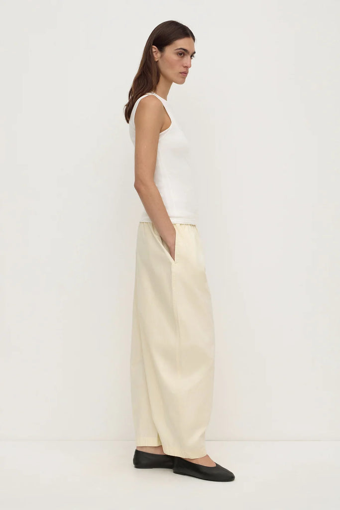 Assembly Label - Lola Barrel Pant - Vanilla