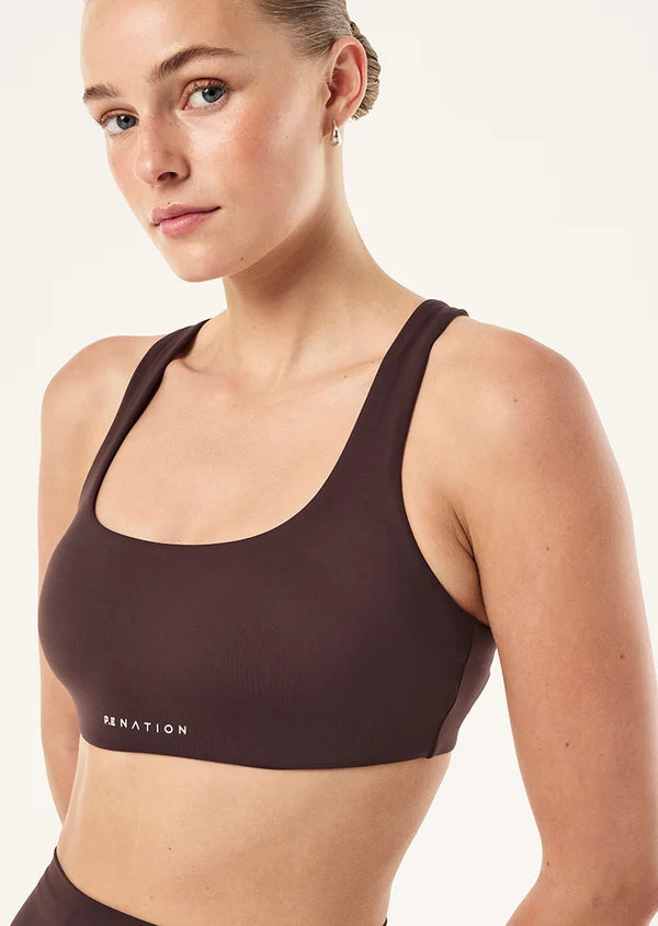 PE Nation - SIGNATURE SCOOP SPORTS BRA-DARK PLUM