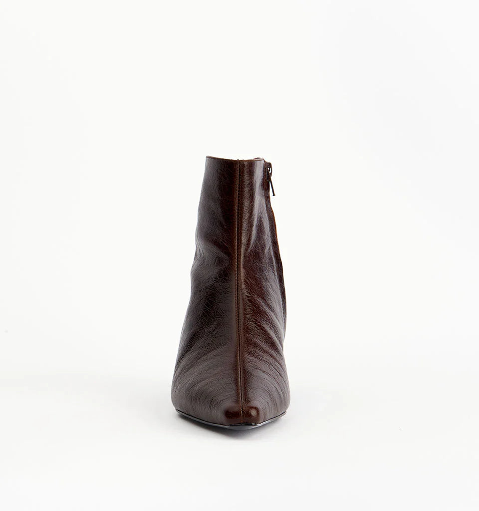 Alias Mae - Tabitha - Choc Oily Crinkle Leather