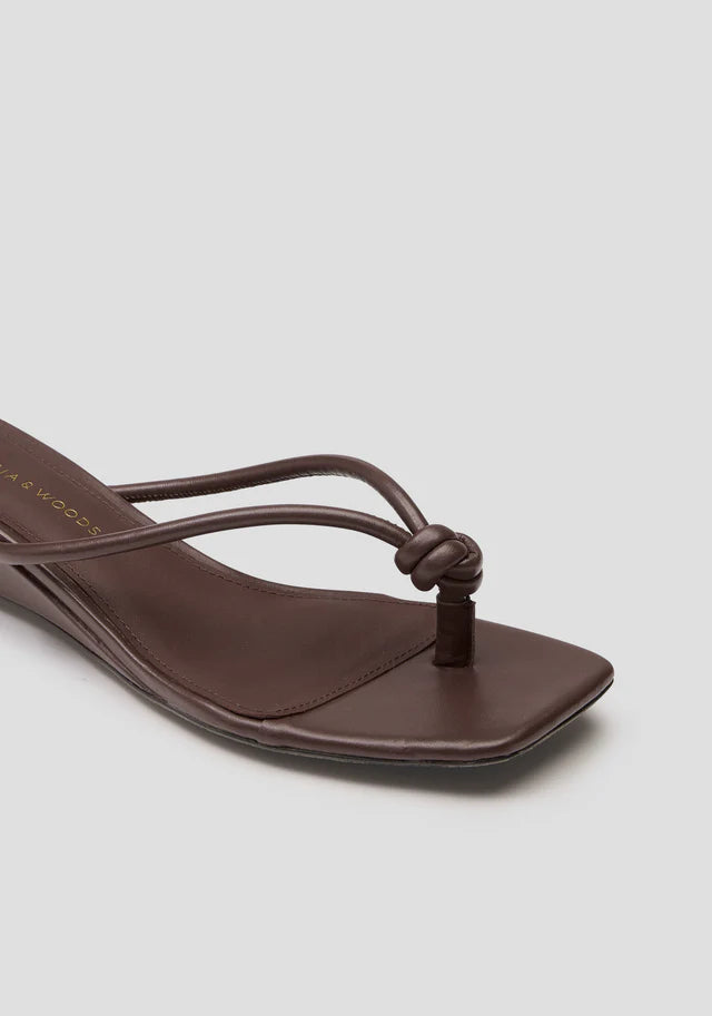 Viktoria & Woods - Athens Wedge - Chestnut