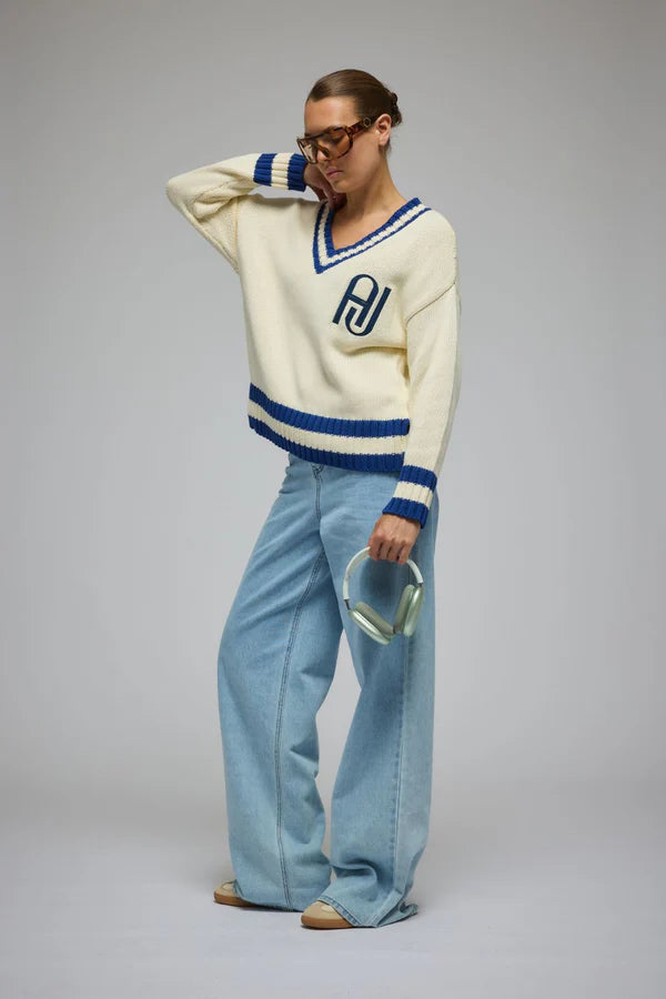 Araminta James - V-Neck Knit Sweater - Coconut