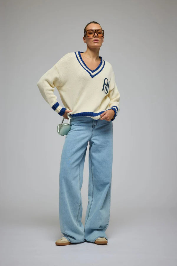 Araminta James - V-Neck Knit Sweater - Coconut