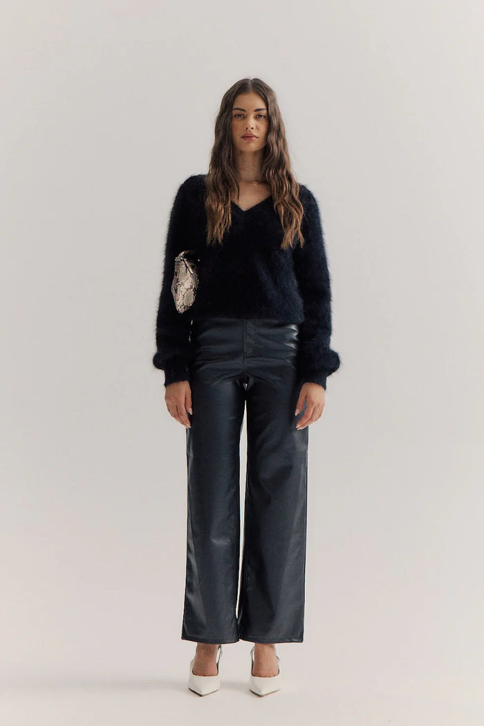 World Of Nomad - Isabella V-neck Knit Balloon Sleeve - Black